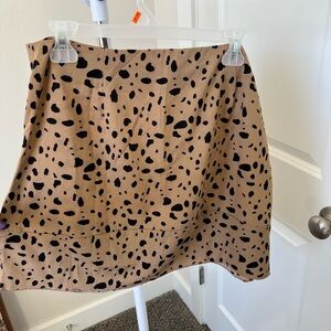 Women’s Cheetah Skirt